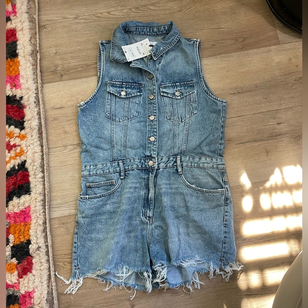 NWT ZARA Sleeveless Denim MEDIUM WASH cut off Jean shorts Romper XXL 10 12